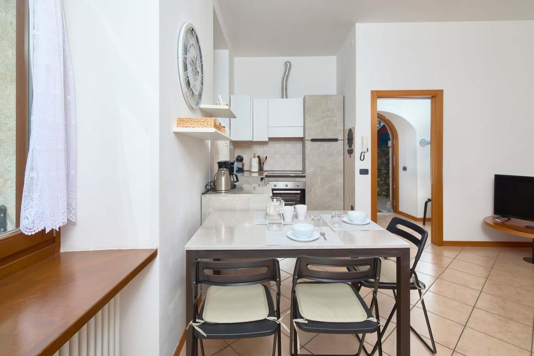 Appartamento Ania Vista Castello Tenno Bagian luar foto